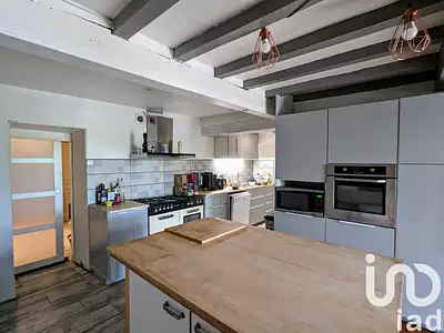 Maison, 396 m²