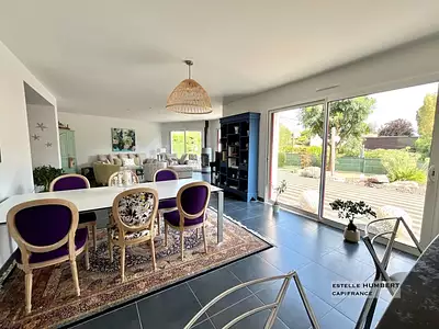 Maison, 223 m²