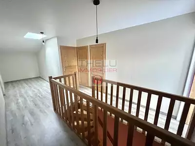 Maison, 169 m²