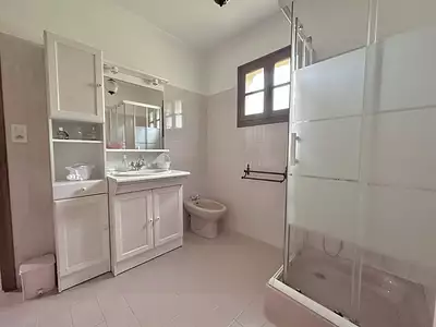 Maison, 221 m²