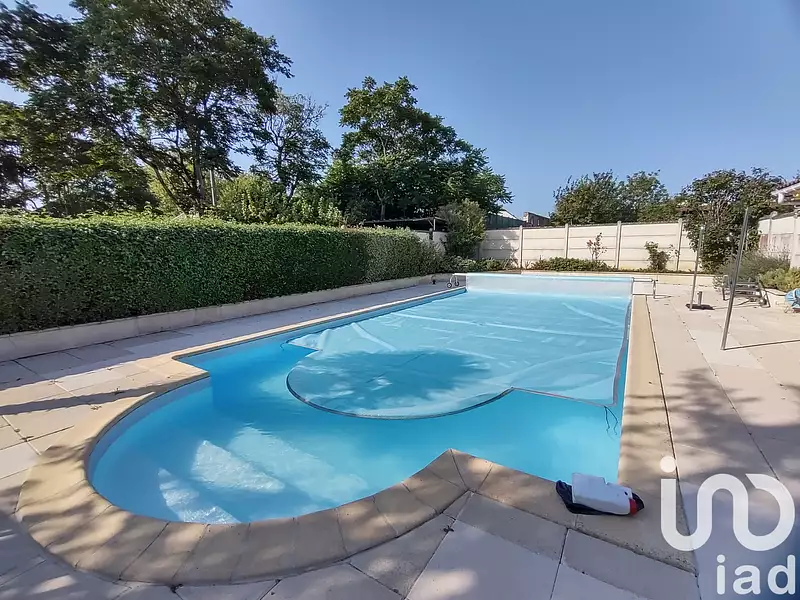 Maison, 179 m²