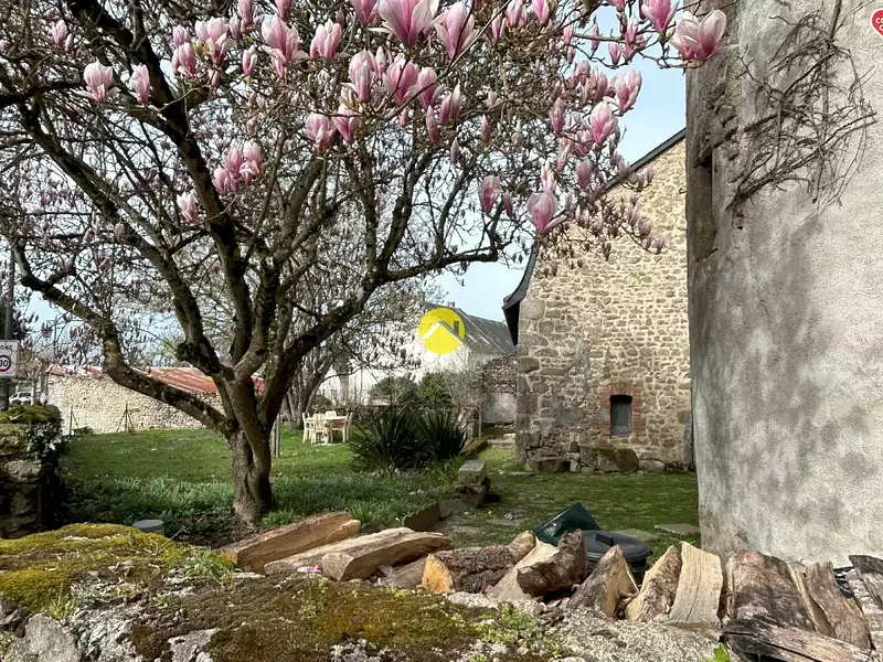 Maison, 166 m²