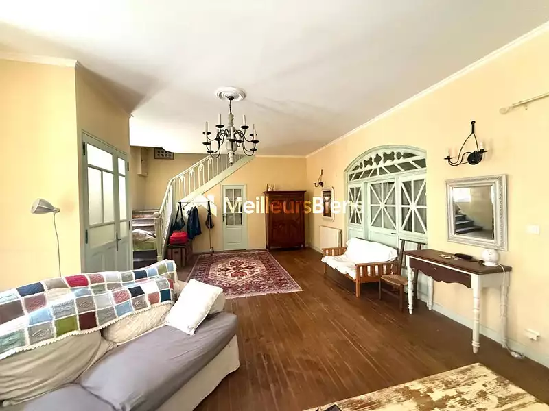 Maison, 180 m²