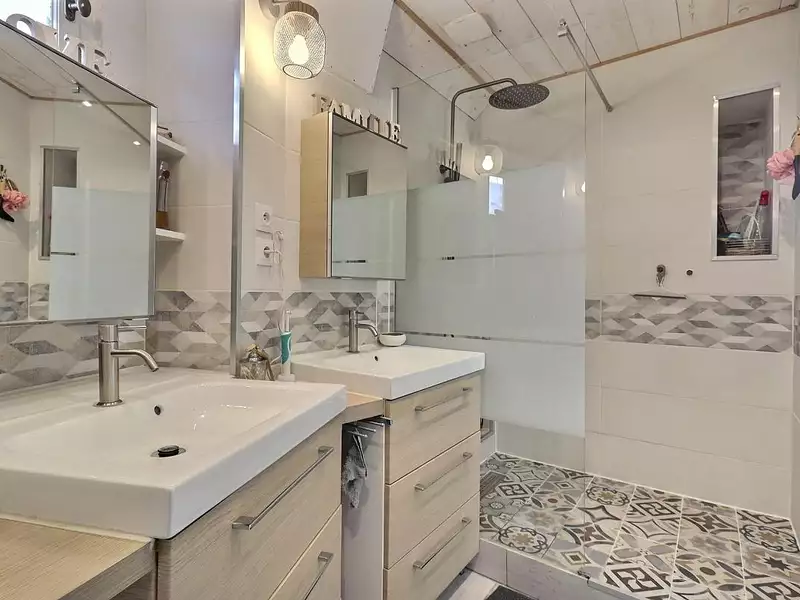 Maison, 162 m²