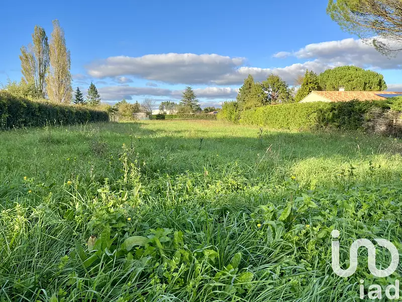 Terrain, 1 200 m²