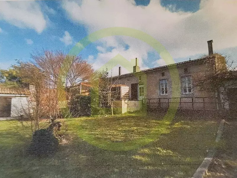Maison, 525 m²