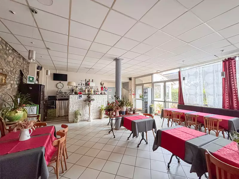 Divers, 650 m²