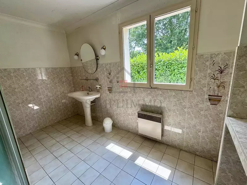 Maison, 180 m²