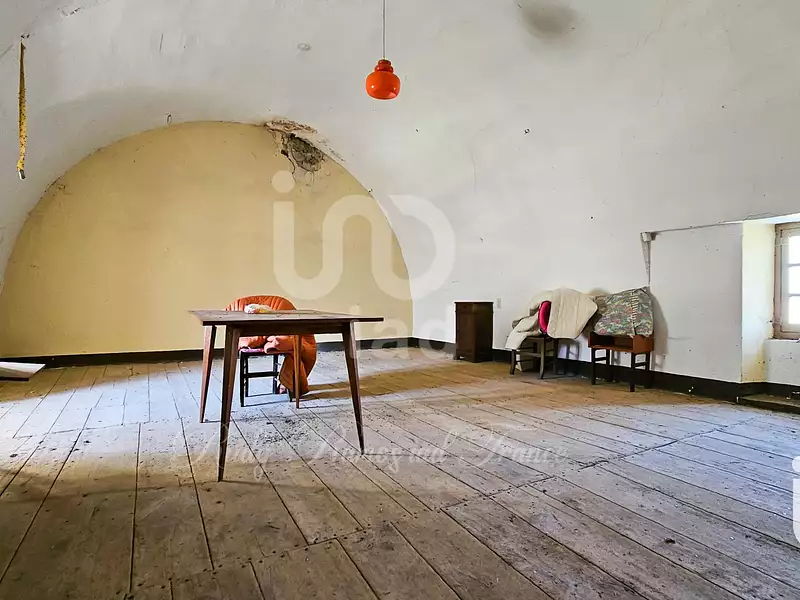 Maison, 350 m²