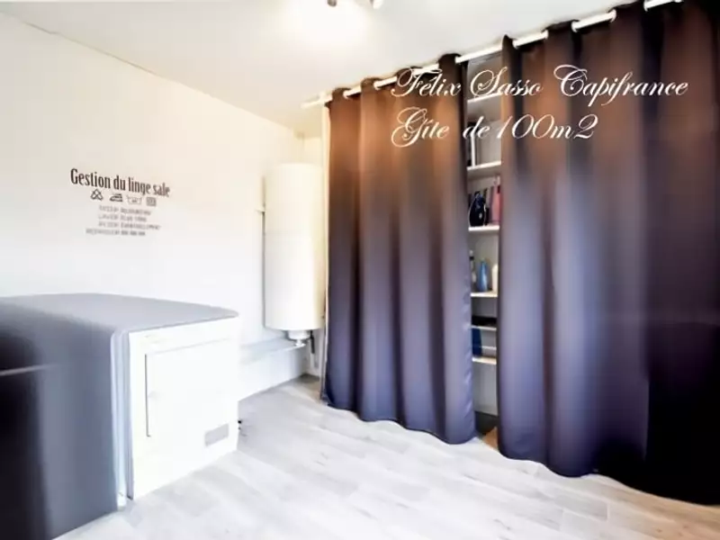Maison, 220 m²