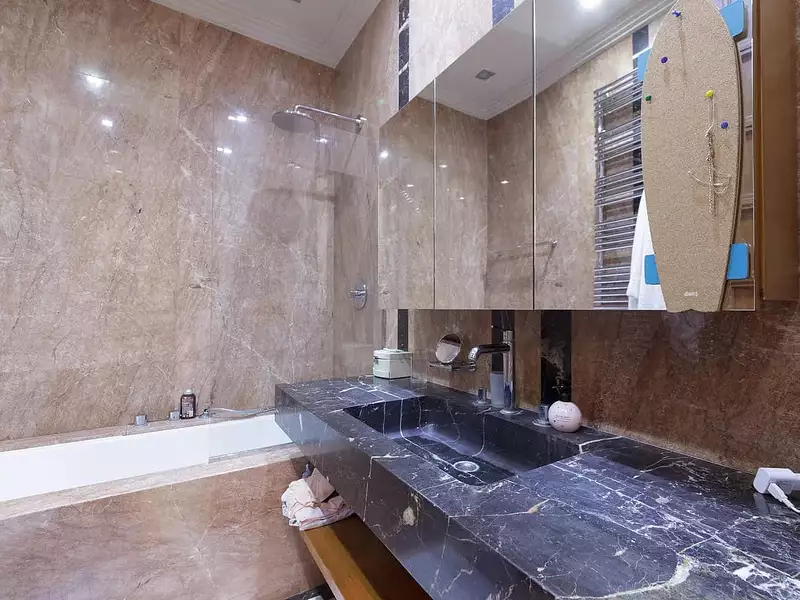 Appartement, 330 m²
