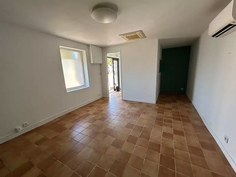 Divers, 28 m²