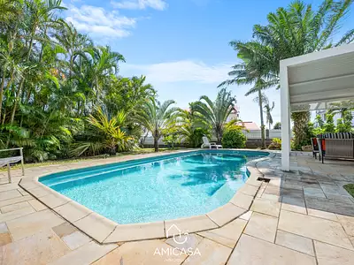 Maison, 195 m²
