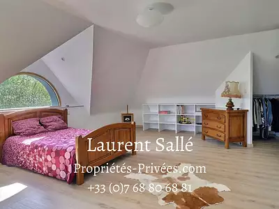 Maison, 220 m²