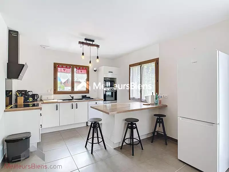 Maison, 89 m²
