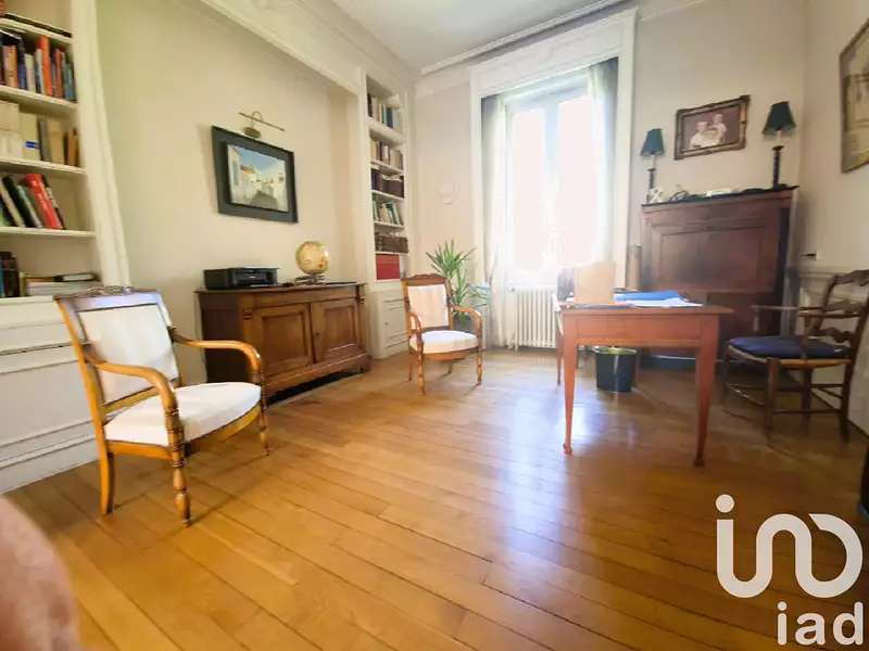 Maison, 238 m²