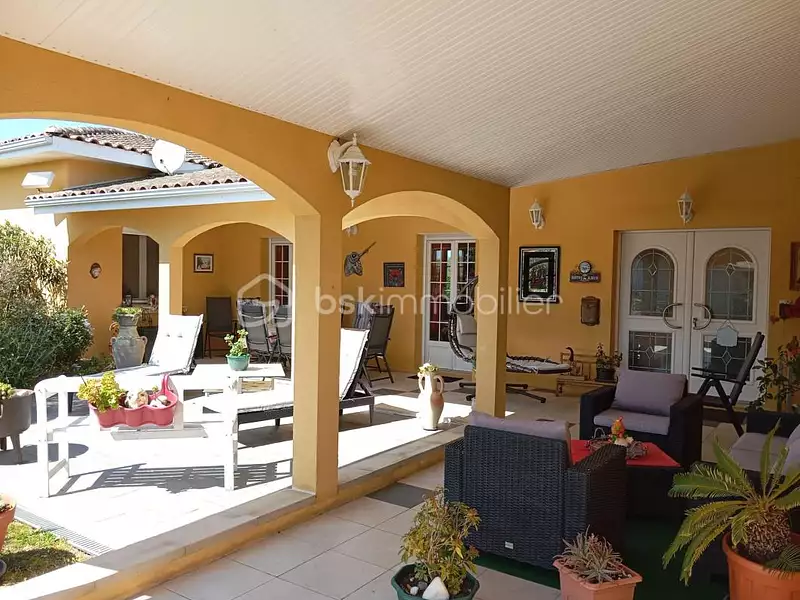 Maison, 174 m²