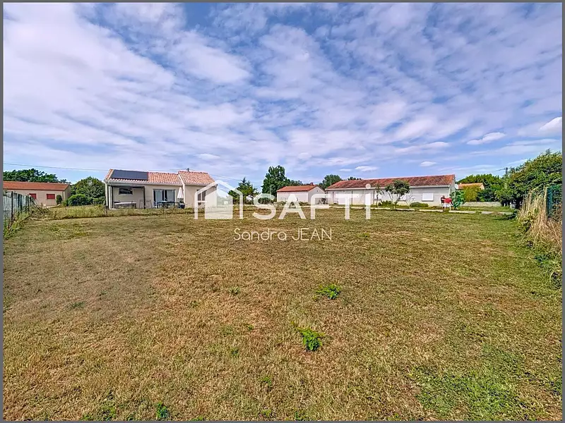 Terrain, 640 m²