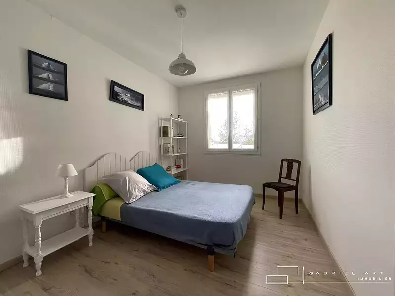 Maison, 185 m²