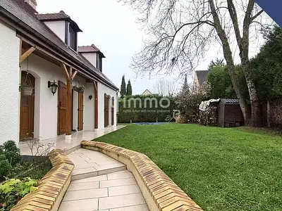 Maison, 162 m²