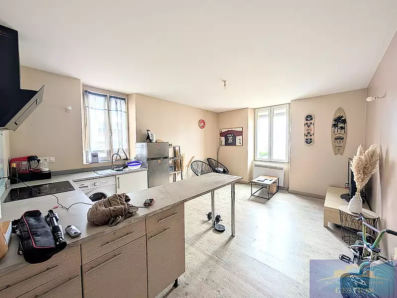 Immeuble, 278 m²