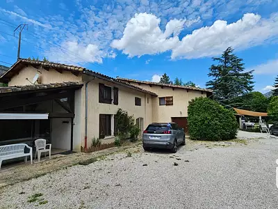 Maison, 290 m²