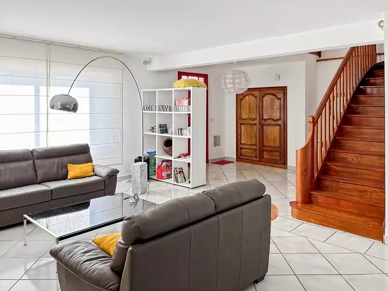 Maison, 205 m²