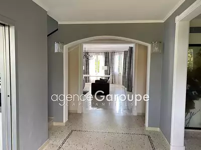 Maison, 300 m²