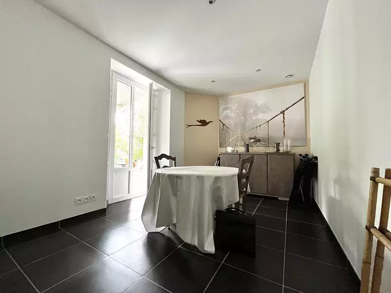 Maison, 335 m²