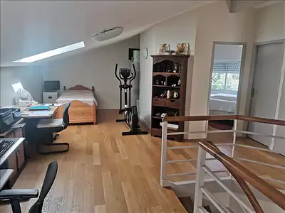 Maison, 215 m²