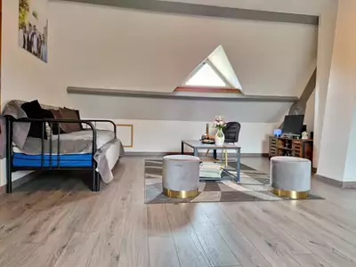 Maison, 196 m²