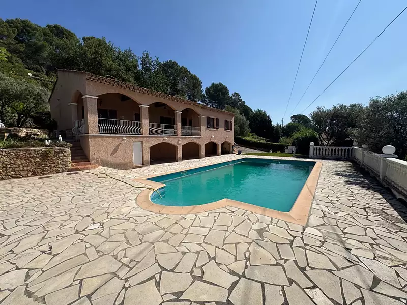 Maison, 130 m²