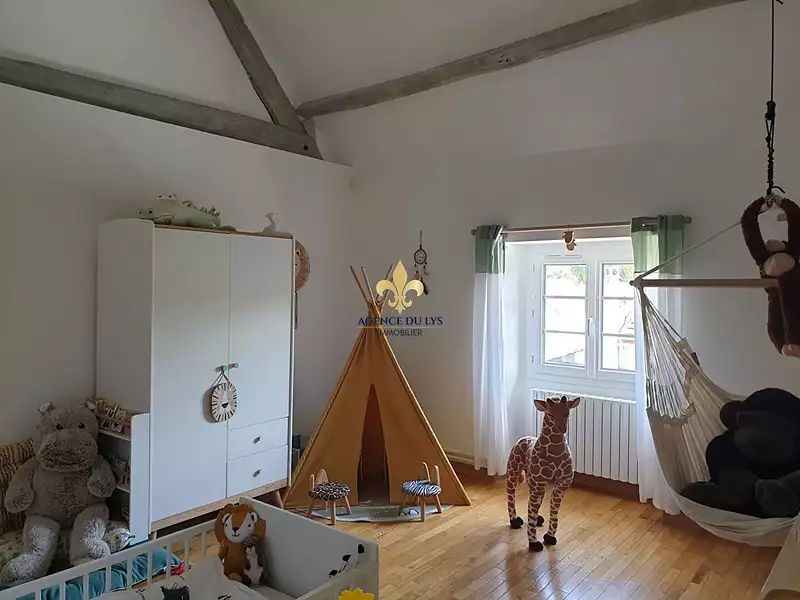 Maison, 185 m²