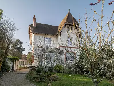 Maison, 170 m²