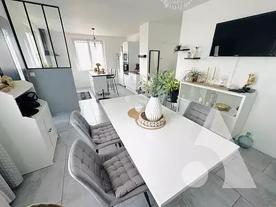 Maison, 83 m²