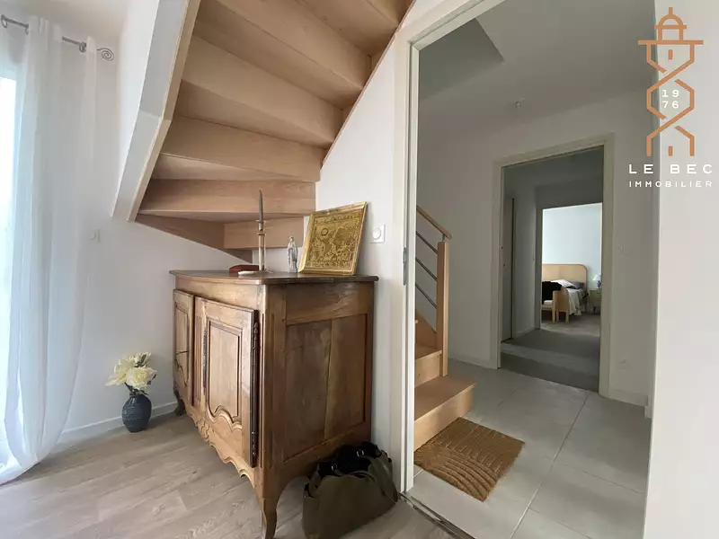 Maison, 144 m²