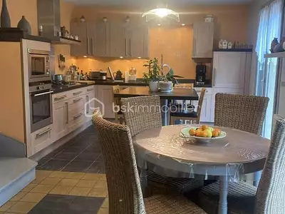 Maison, 158 m²