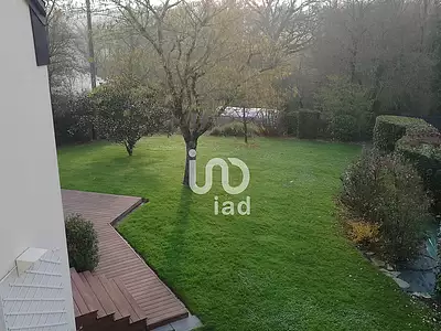 Maison, 225 m²