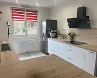 Maison, 216 m²