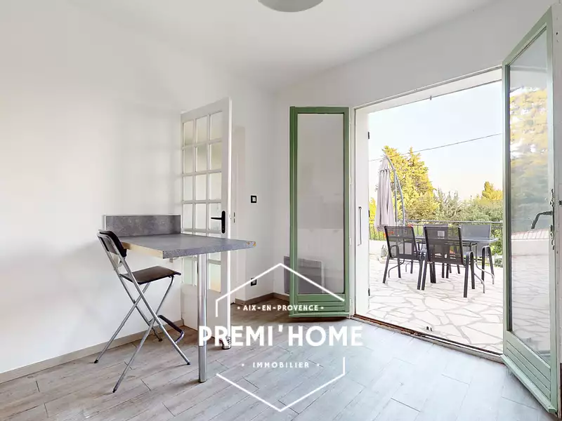 Maison, 211 m²