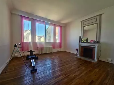 Maison, 240 m²