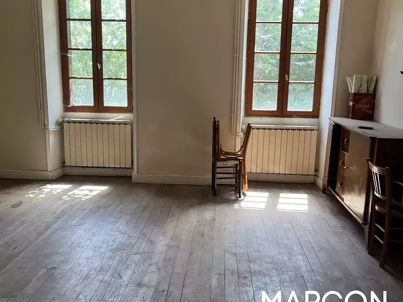 Maison, 195 m²