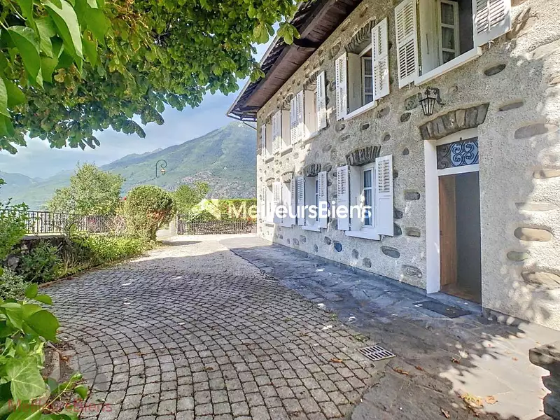 Maison, 200 m²