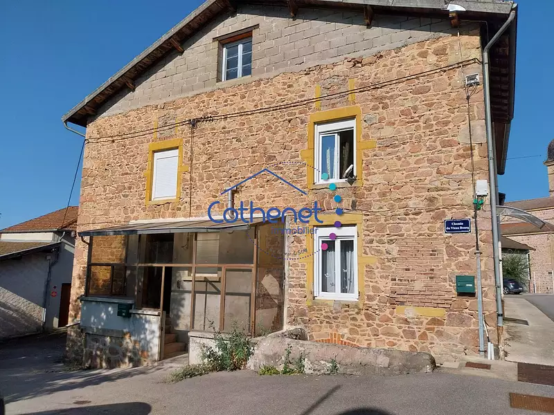 Immeuble, 100 m²