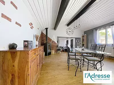 Maison, 195 m²