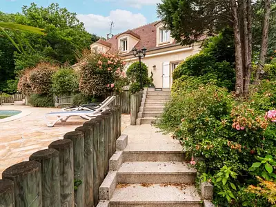 Maison, 250 m²
