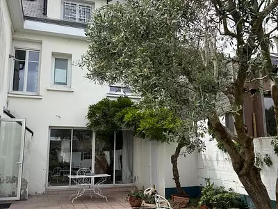 Maison, 164 m²