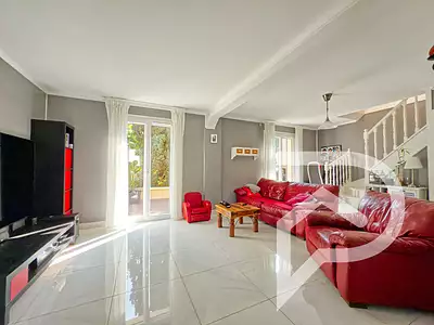 Maison, 76,8 m²