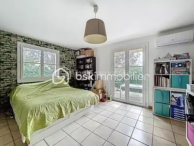 Maison, 230 m²