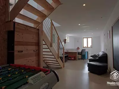 Maison, 230 m²